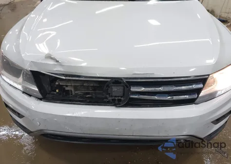 2019 Volkswagen Tiguan 2.0T Se/2.0T Sel/2.0T Sel R-Line/2.0T Sel R-Line Black from USA, damaged, VIN 3VV2B7AX1KM036806